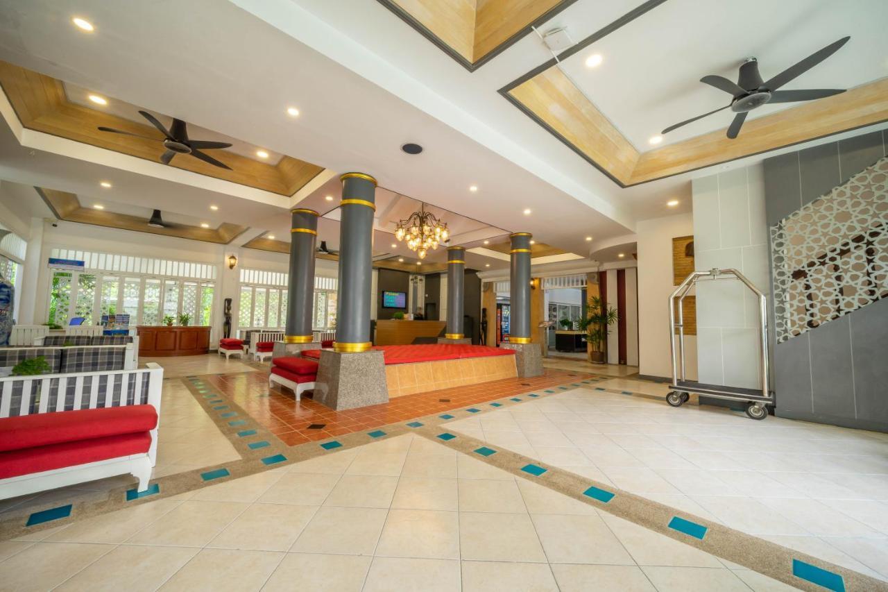 La Vintage Resort Patong Экстерьер фото