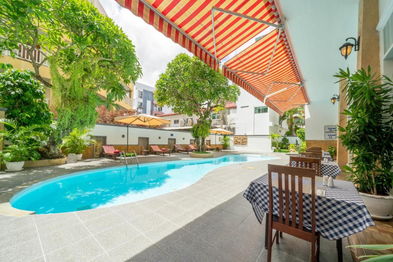 La Vintage Resort Patong Экстерьер фото